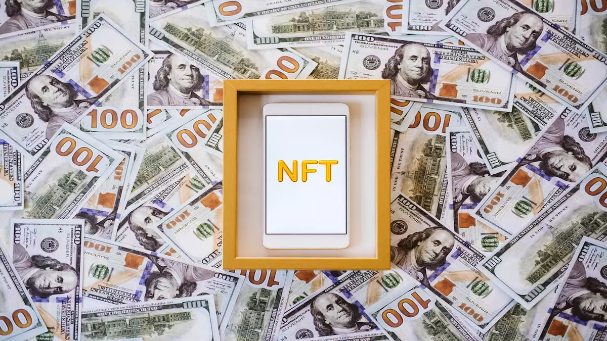 Navigating NFT Marketplaces: Tips for Buyers and Sellers