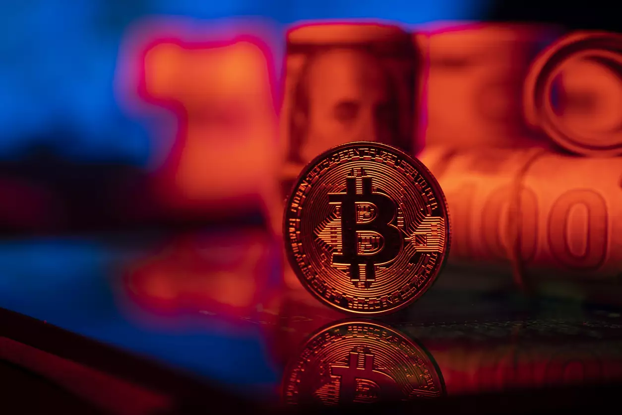 Cryptocurrency Investment Products Experience Mixed Results as Bitcoin Shows Resilience