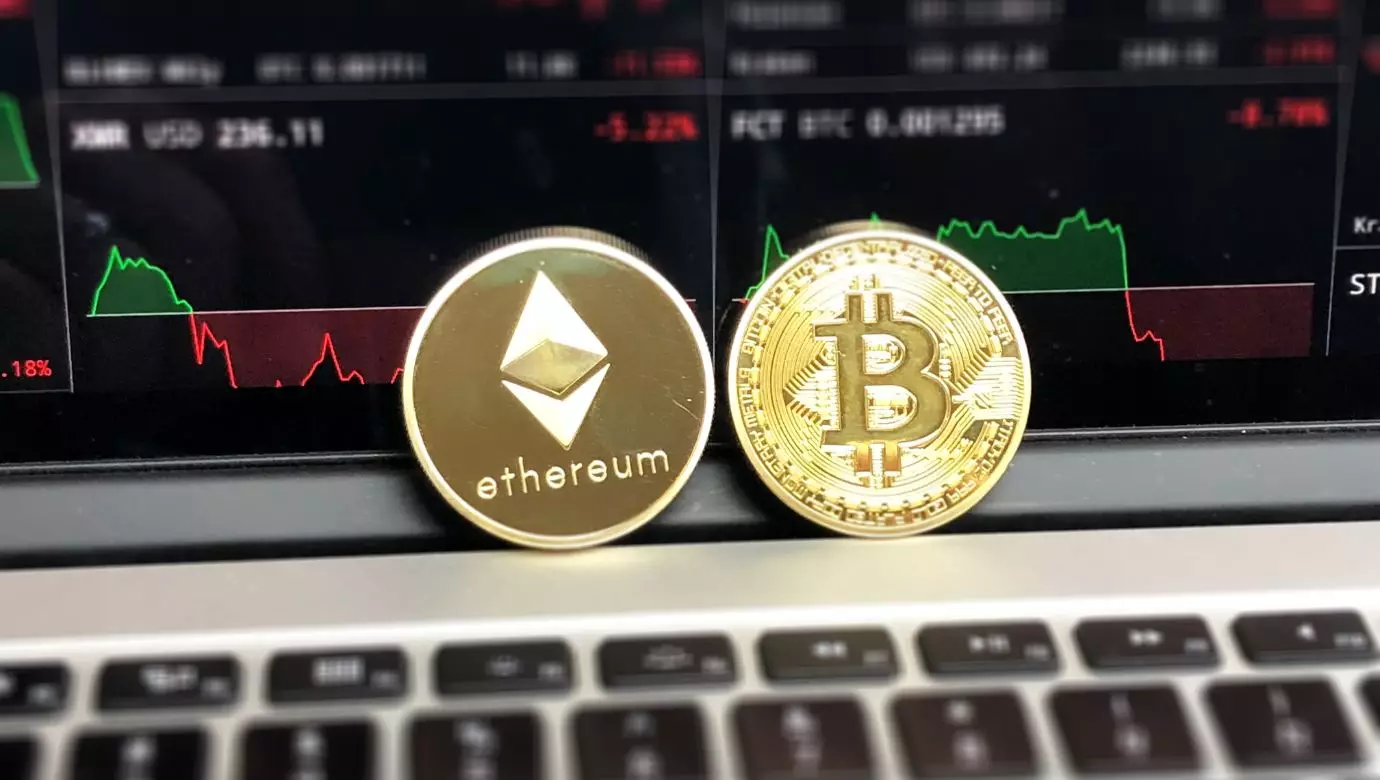 Ethereum Gains Momentum, Outperforming Bitcoin in Volatile Crypto Market