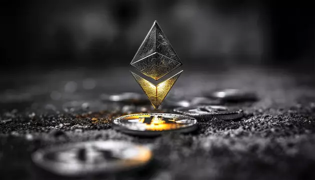 Ethereum’s Potential Breakout: Analyzing the Technical Patterns and Market Sentiment