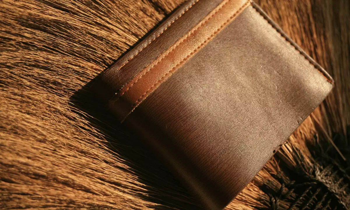 Unveiling the Shift: How Digital Currencies Are Redefining Daily Spending in a World of Rapid Change